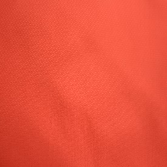 Tissu de vêtement Jacquard uniforme de veste de manteau extérieur imprimé tricoté imperméable en polyester/nylon/Spandex extensible recyclé